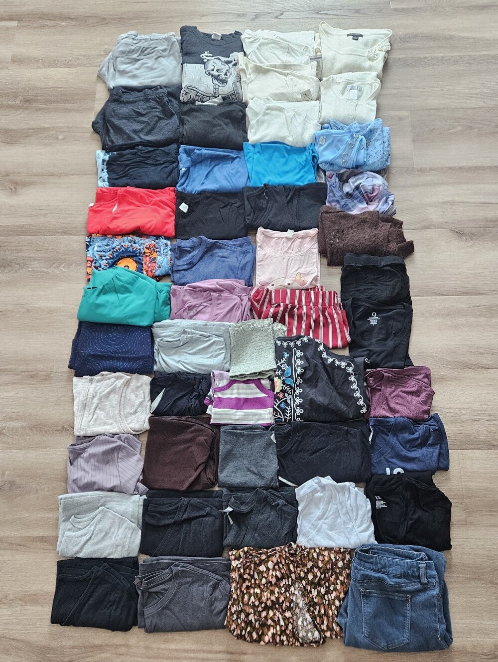 Bundle Of Women's Clothing Size L